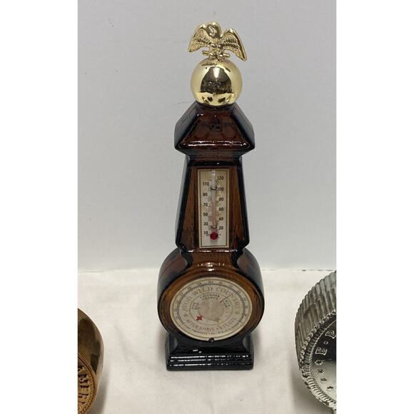 Lot of 5 Avon Men's Wild Country Cologne Bottles Coins, Log Cabin, 8-Ball & More - Picture 8 of 16